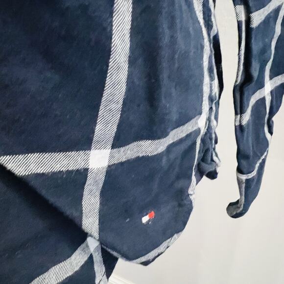 Tommy Hilfiger Windowpane 1/2 Button Down Flannel Shirt - Size Small (A0128) - Picture 4 of 6